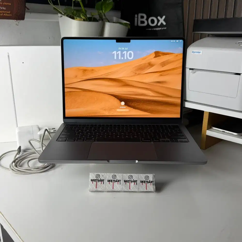 MacBook Air M3 8/256gb Soacegray iBox Battery Health 98%