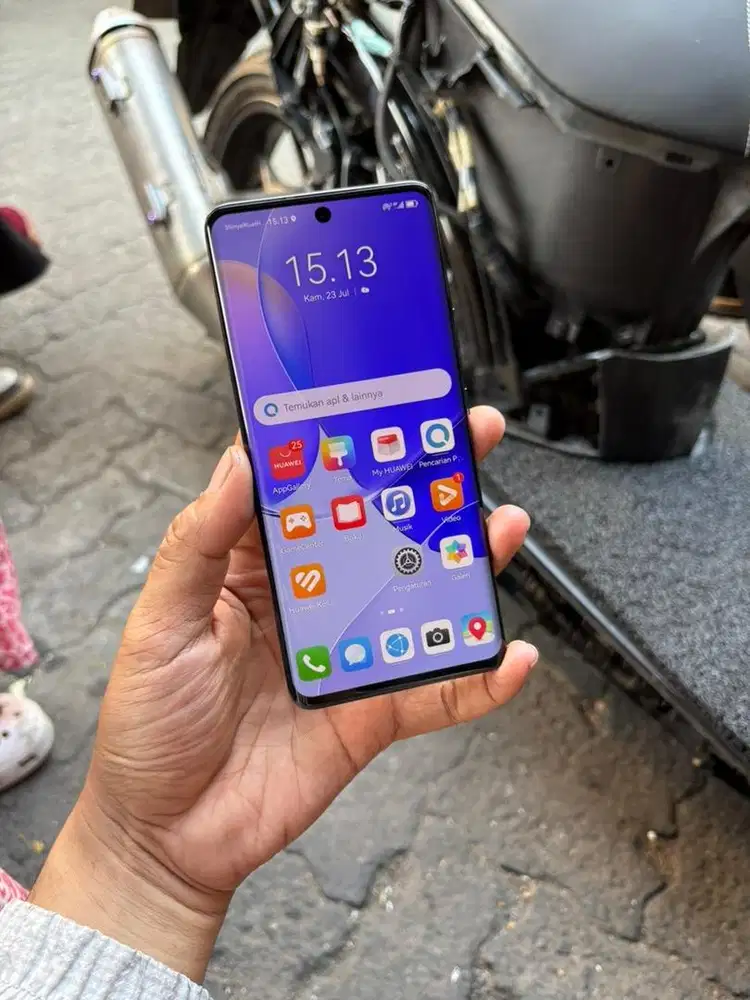 Huawei Nova 9 jet black