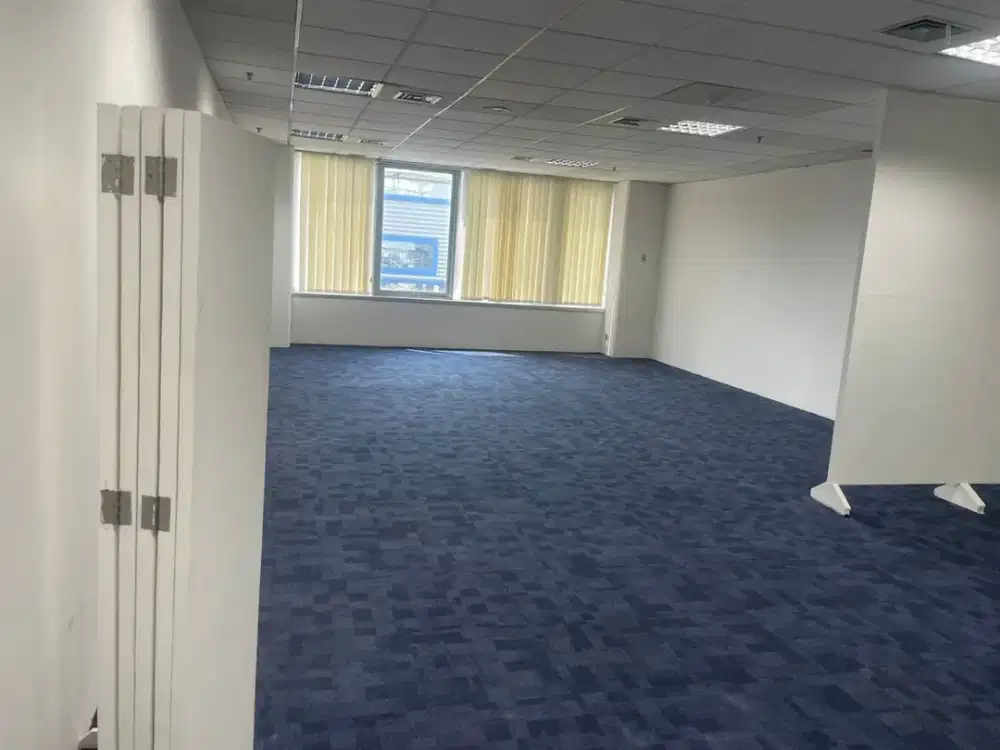 Sewa ruang kantor Fitted di Gedung Ventura Tb simatupang, Jakarta Selatan