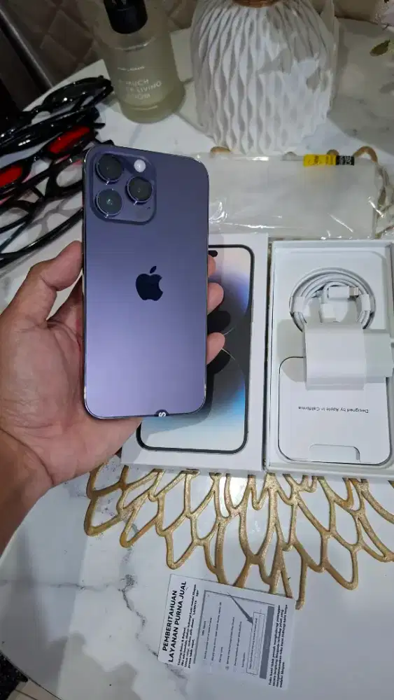 iPhone 14 Pro Minus