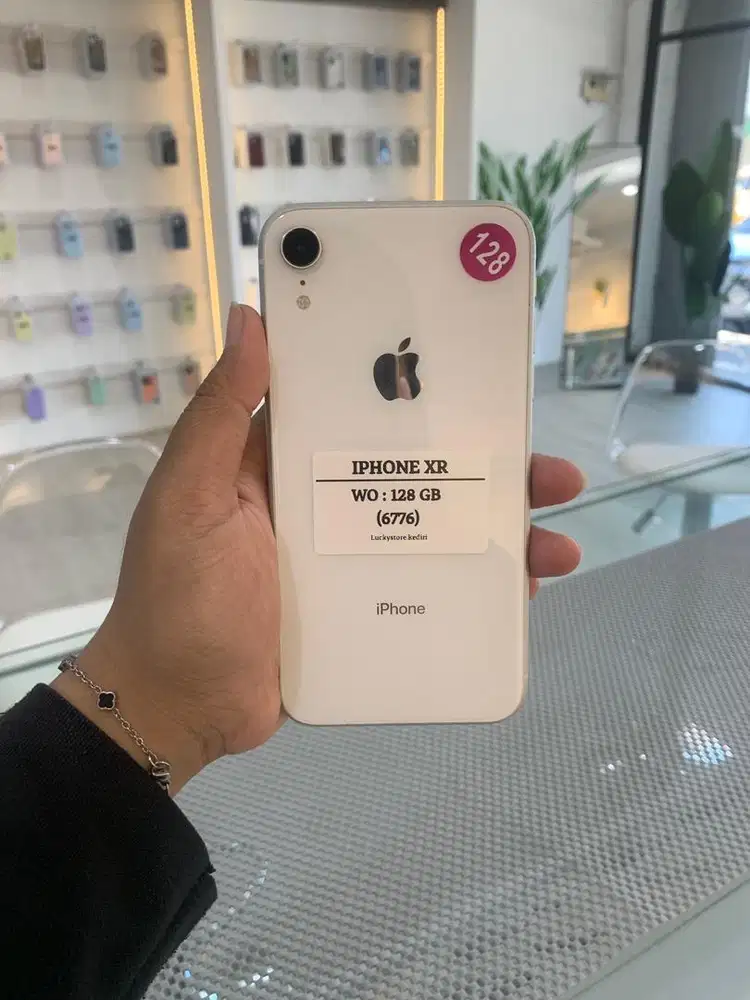 Iphone xr 128 fullset normal no minus memerima jual dan tukar tambah