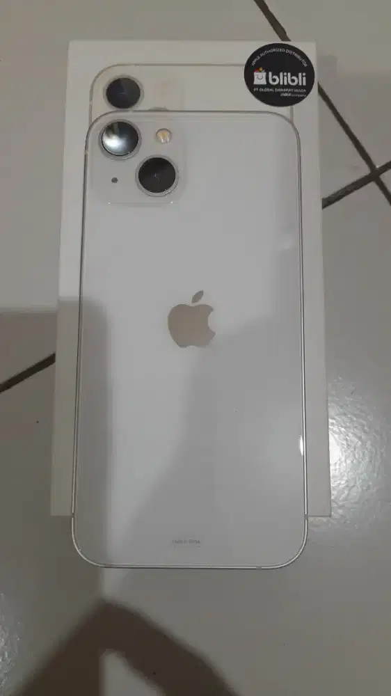 Iphone 13 basic starlight