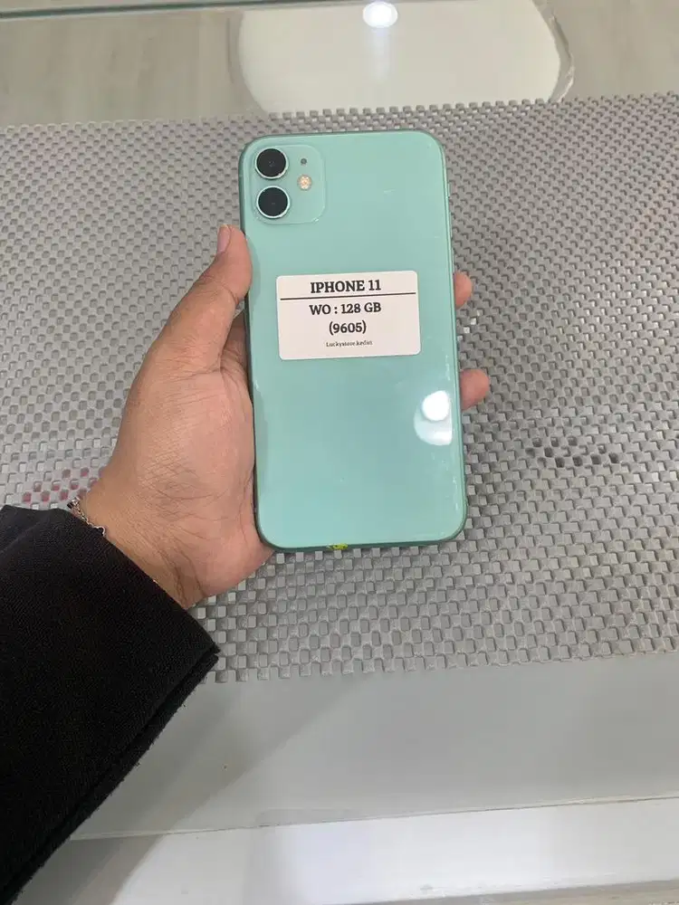 Iphone 11 128GB fullset normal no minus memerima jual dan tukar tambah
