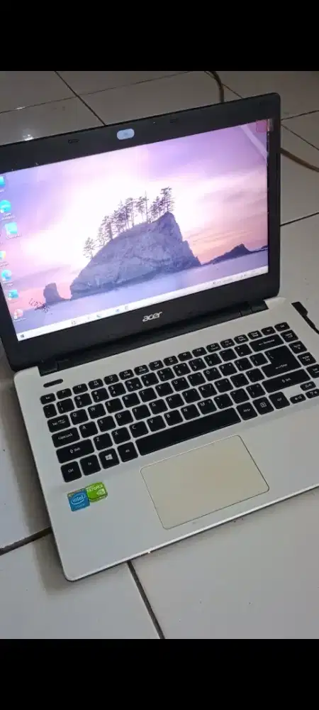 JUAL LAPTOP ACER ASPIRE