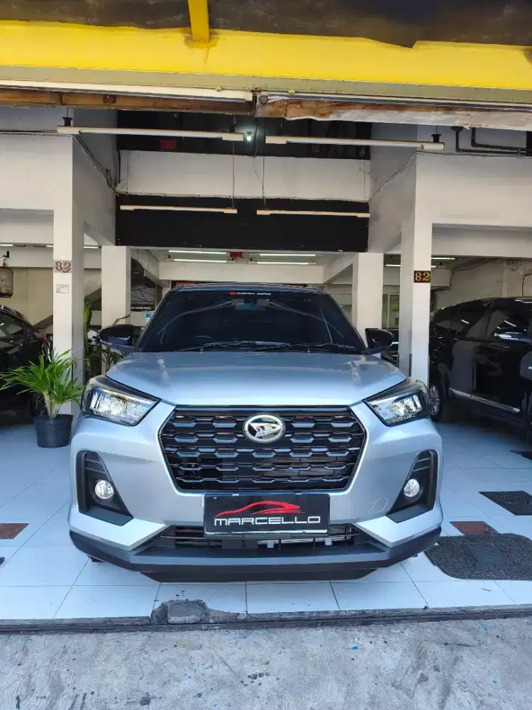 Daihatsu Rocky 1.2 X automatic 2026 KM 100 seperti baru