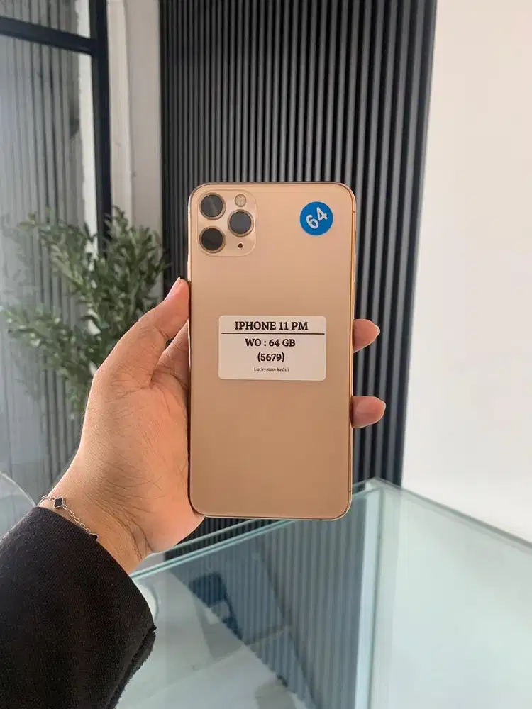 Iphone 11 promax fullset normal nominus menerima jual dan tukar tambah