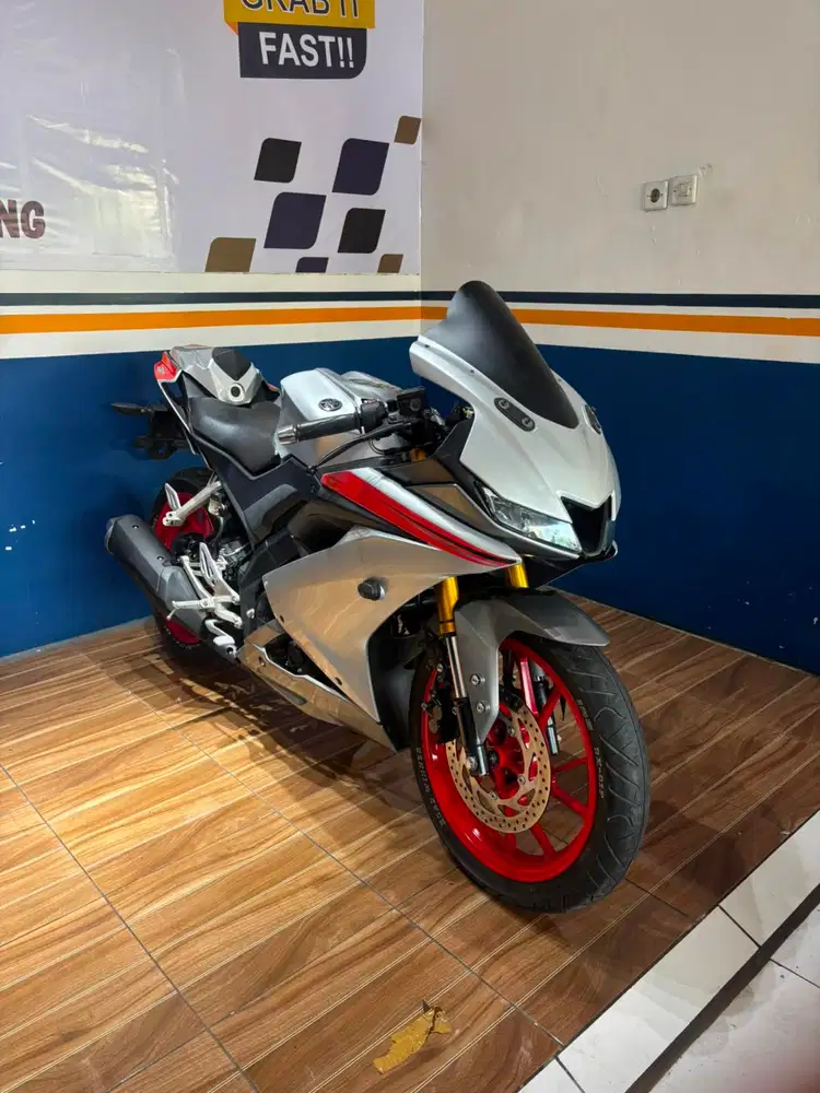 Yamaha R15 V3 2021
