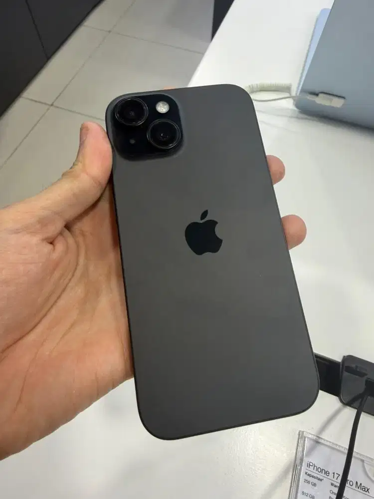 Iphone 15 basic black 128/256gb