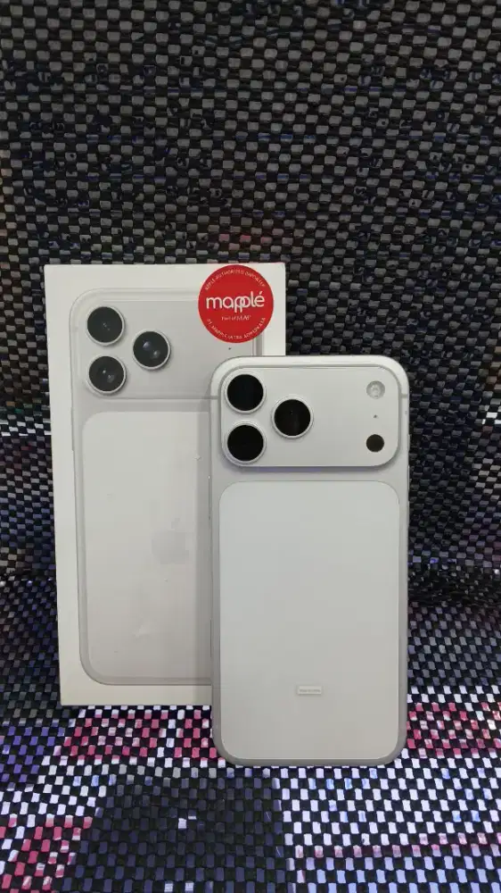 dijual iPhone 17 Pro Max 256 ex iBox