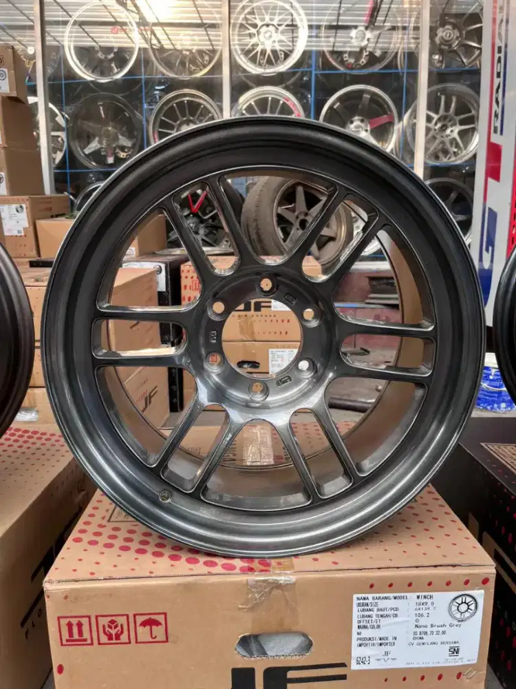 Enkei rpt1 ring 18x9 6x139,7 ET 0 nano brush grey. Fortuner pajero