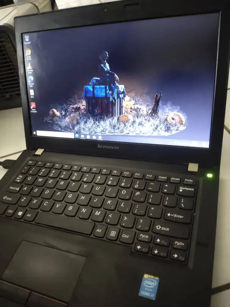 Laptop Lenovo Slim Core i7 Gen4 Ram 8GB SSD 256GB Batre Double Power