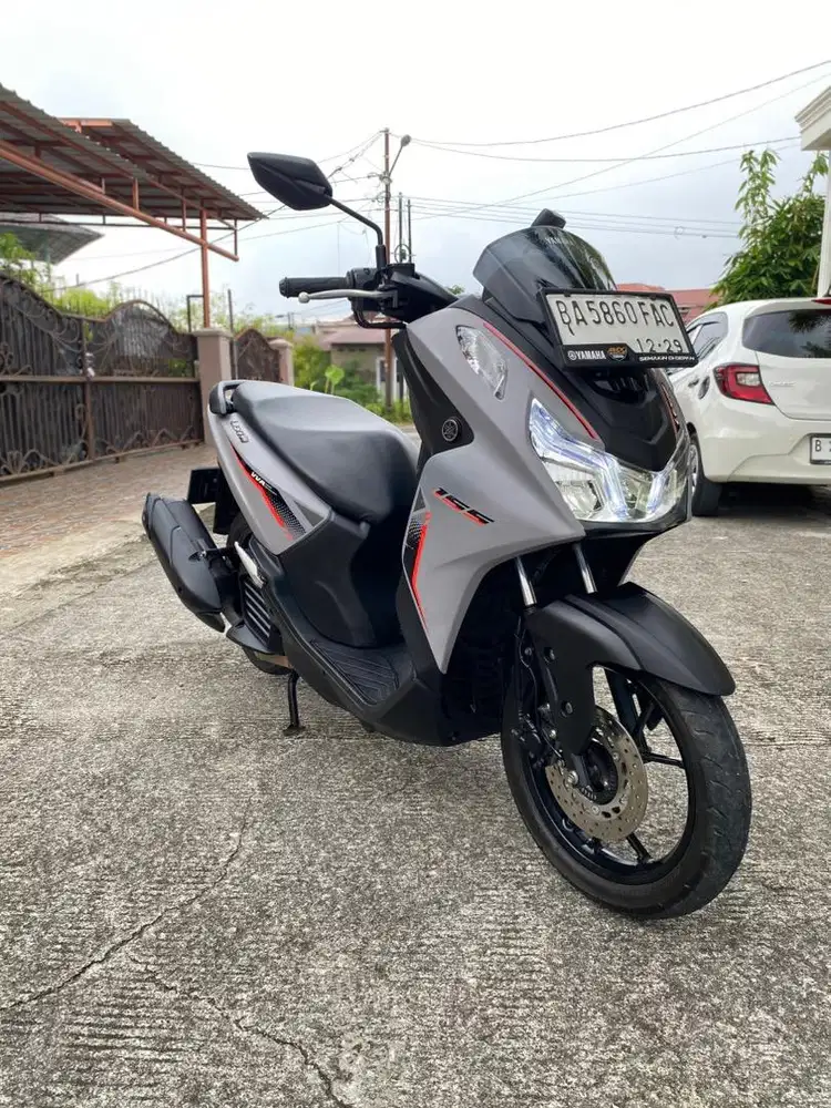 Dijual Yamaha LEXi LX 155cc