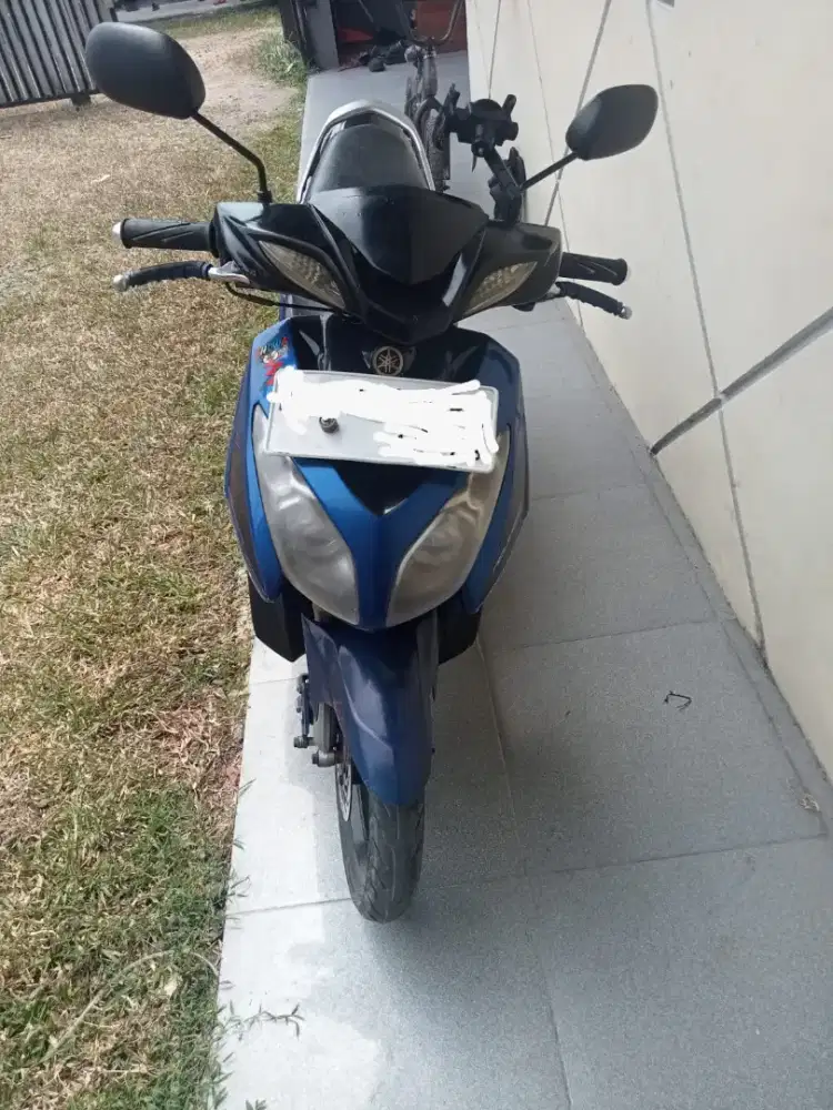 Motor Nouvo Z 2004