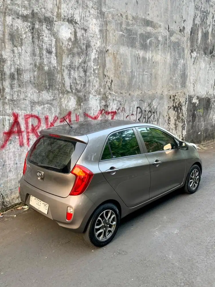 Picanto SE 2012 M/T
