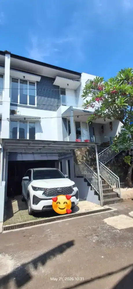 JUAL / Sewa TOWN HOUSE Cilandak timur