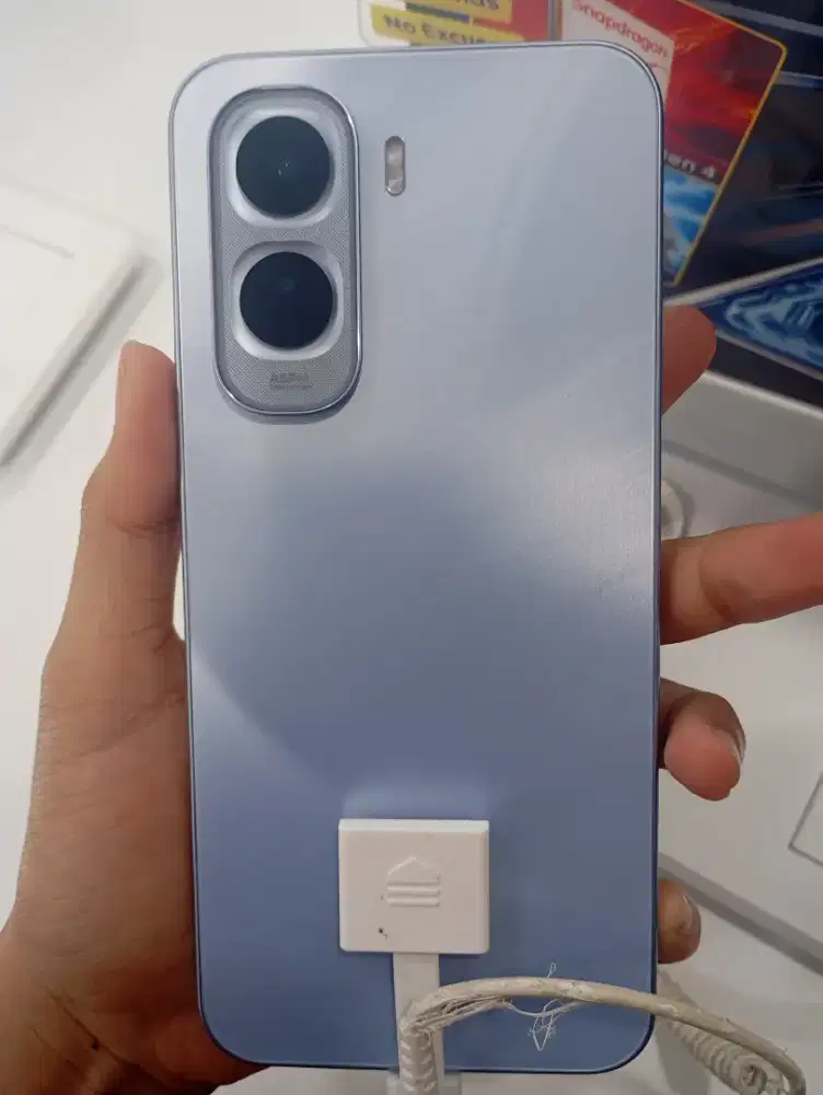 IQOO Z11 5G 8/256GB BISA CREDIT