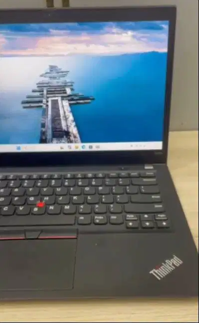 Laptop Lenovo Thinkpad T490s Core i7-8665U RAM 16GB 14inch N-ETM
