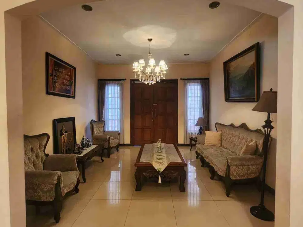DIJUAL RUMAH
