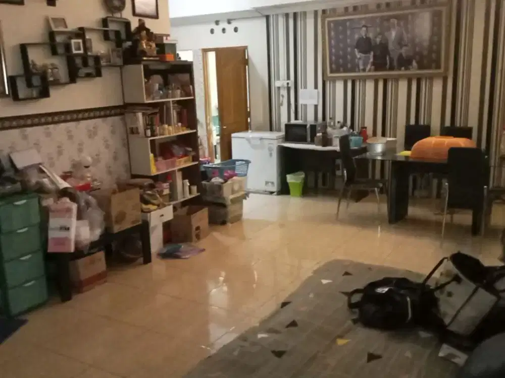 Rumah Split Level Bagus SHM di Baruk Utara Siap Huni