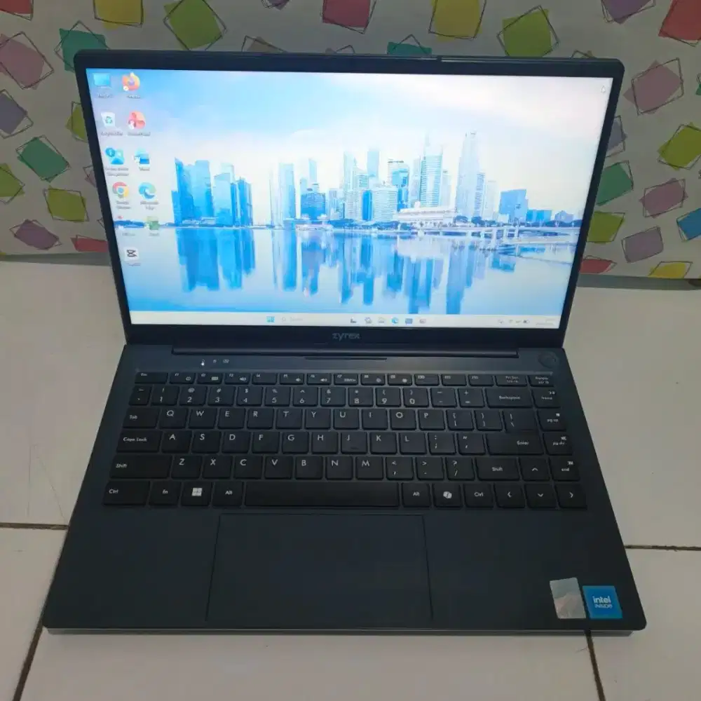 LAPTOP ZYREX L BOOK