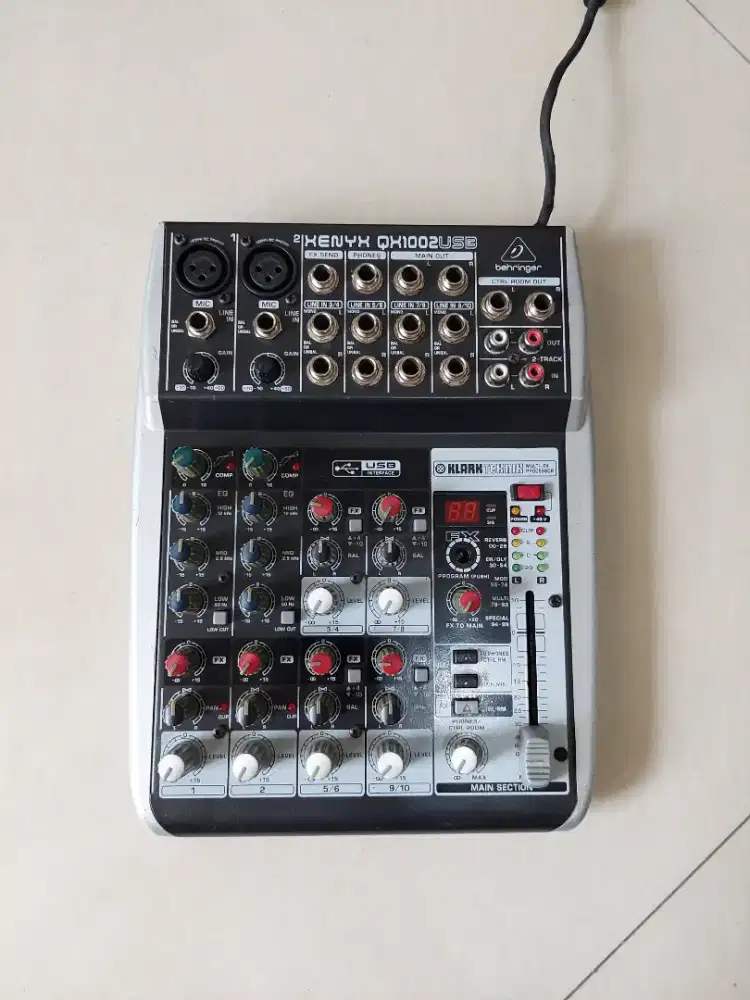 Mixer Behringer QX1002USB