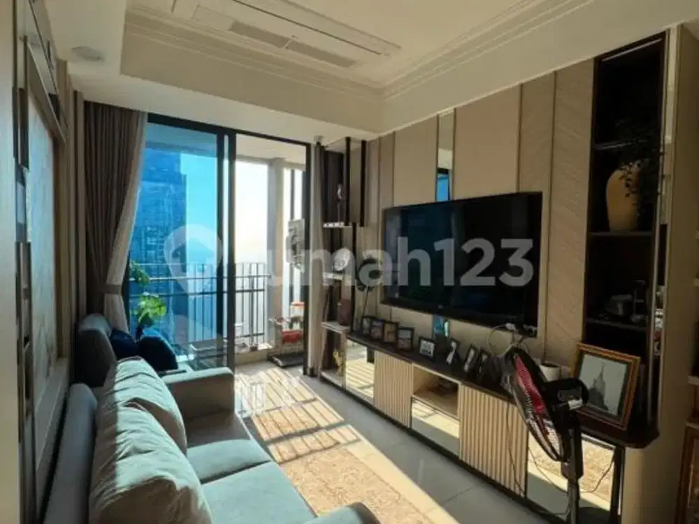 Apartemen Mewah 3 + 1 BR di Kokas Tower Bella