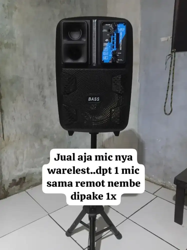 Speaker stand FLECO 8'5 inchi + mic 1