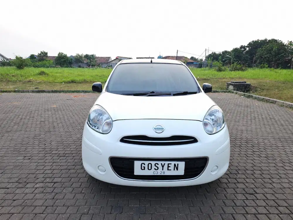 NISSAN MARCH AUTOMATIC 2013 SIAP GAS