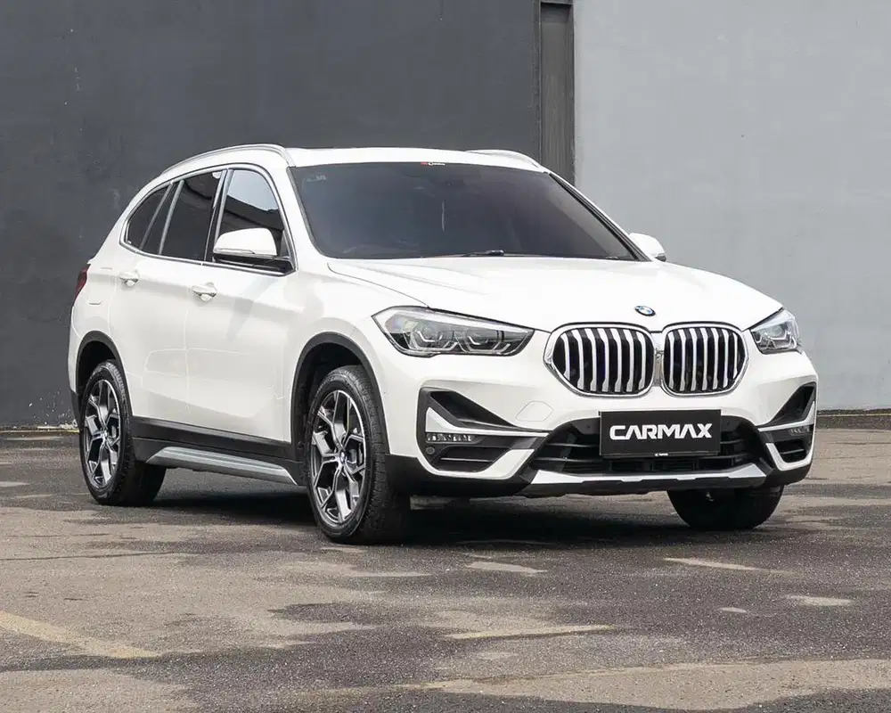BMW X1 2021 Panoramic