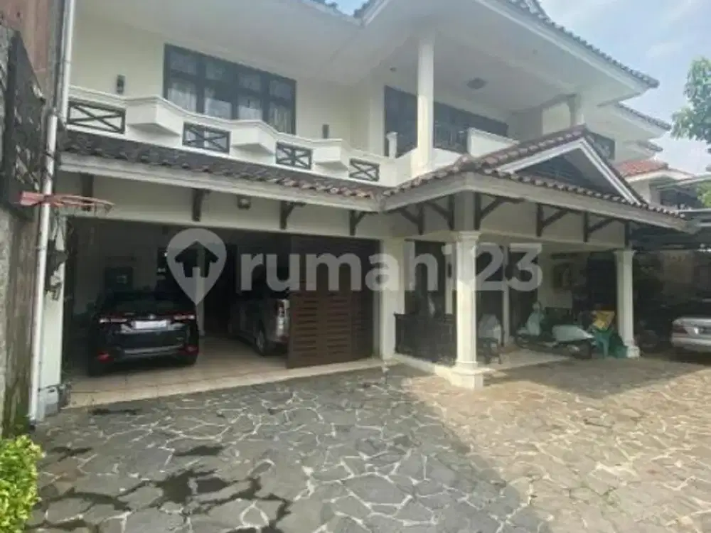 Disewakan Rumah di Jl. Pelita Abdul Majid, Cipete, Jak Selatan