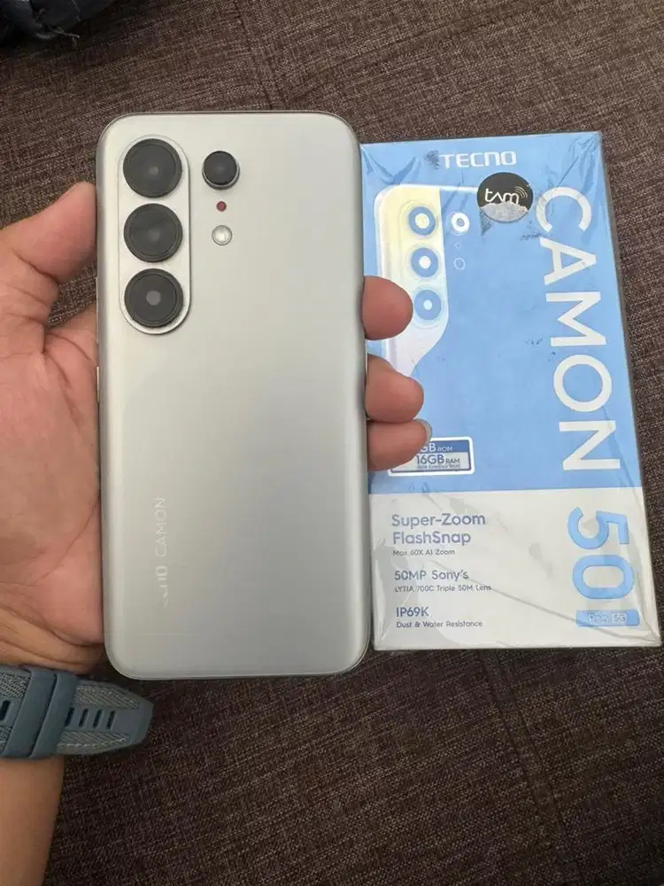 Techno camon 50 Pro 5G 8/256gb