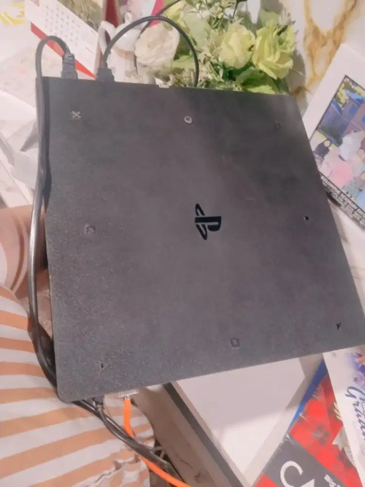 PS 4 Pro 1Tb fullset