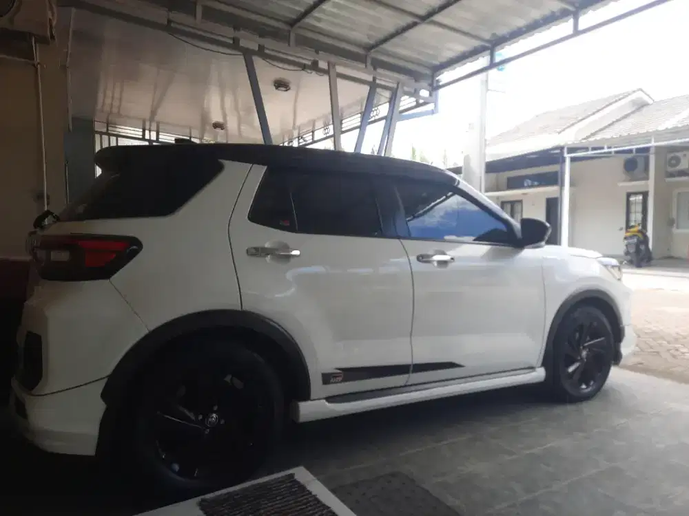 TOYOTA RAIZE GR SPORT 1.0 TWO TONE NON TSS TAHUN 2023