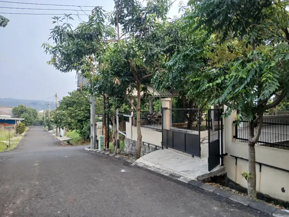 Dijual Rumah di Citra indah, Hook, View bagus