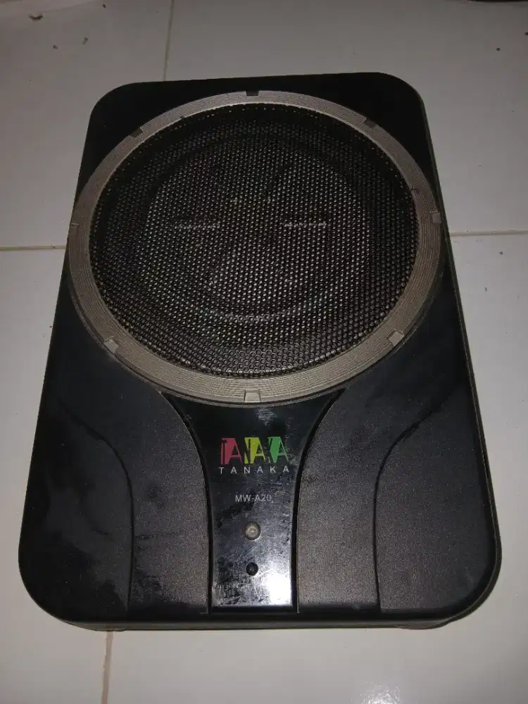 Subwoofer Tanaka