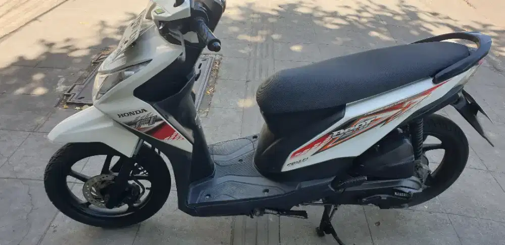 Beat Fi pmk th 2014 mulus pjk baru