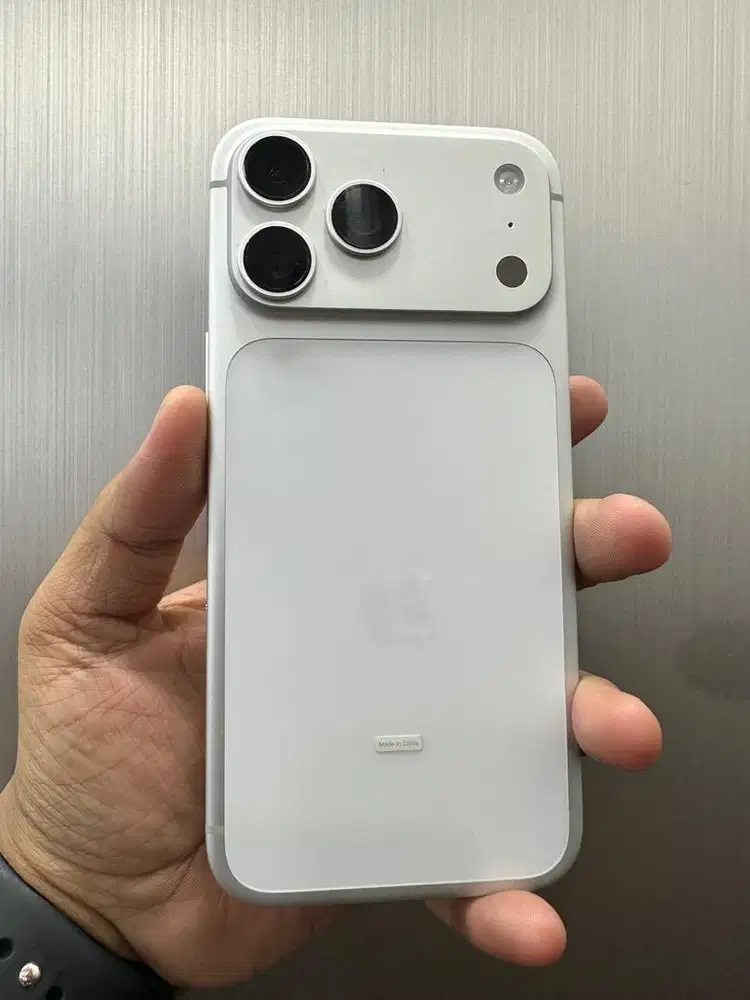 Iphone 17 promax 256gb silver ibox