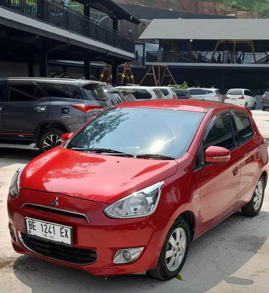 Mirage GLX 1.2 MT Istimewa
