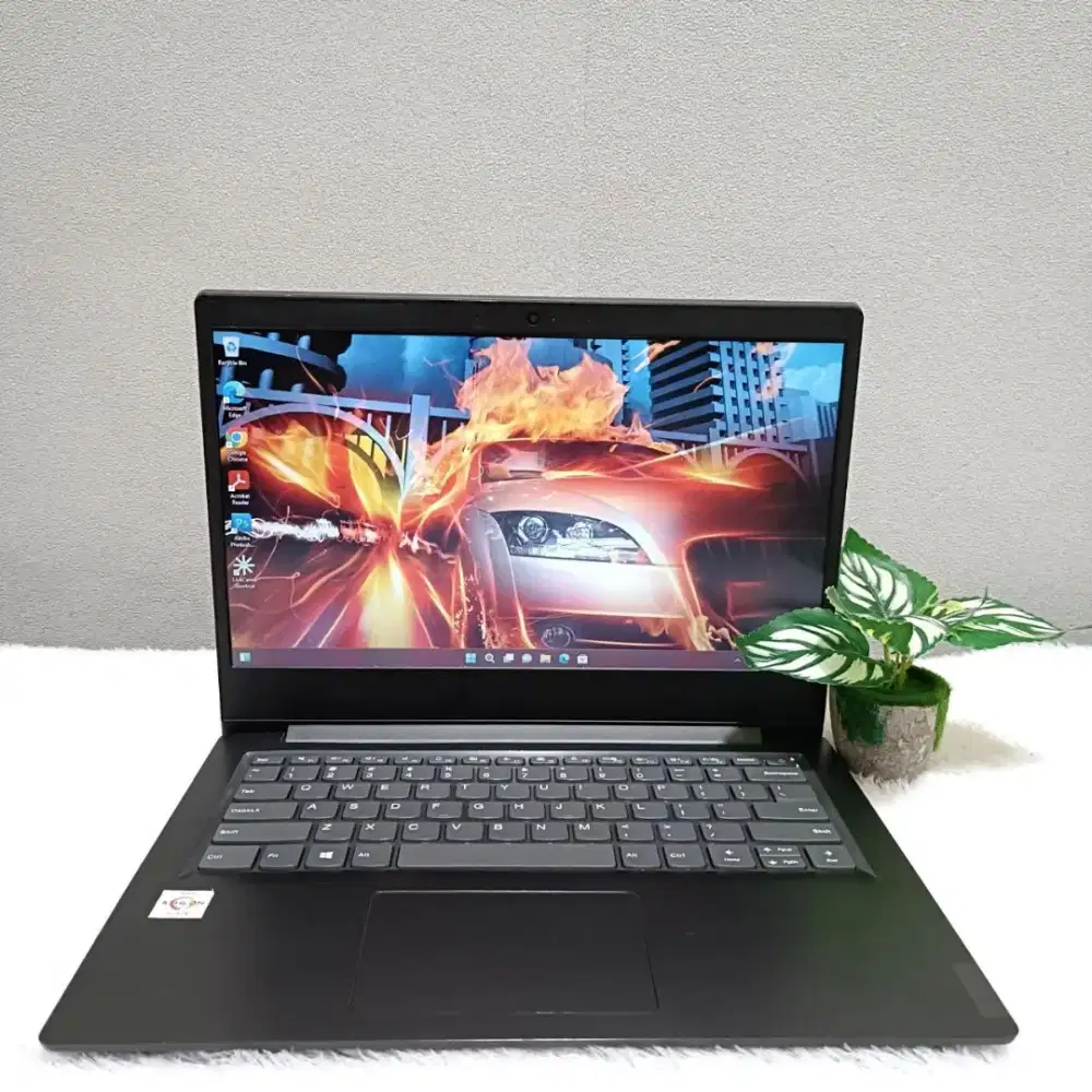 LENOVO V14 ADA AMD ATHLON SILVER 3050U RAM 8GB SSD 256GB LAYAR 14.0