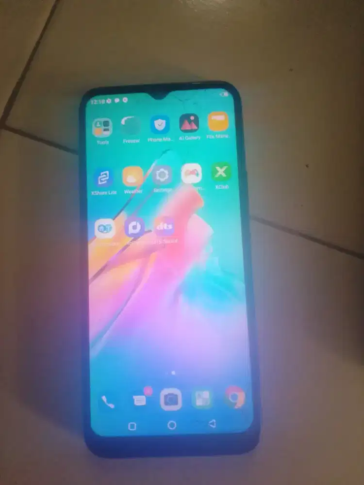 Jual hp Infinix smart 5 normal minus retak retak tapi normal