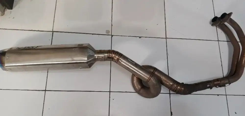 Jual murah Knalpot fullsystem R25 old, muffler Smoke  selincer DST R1