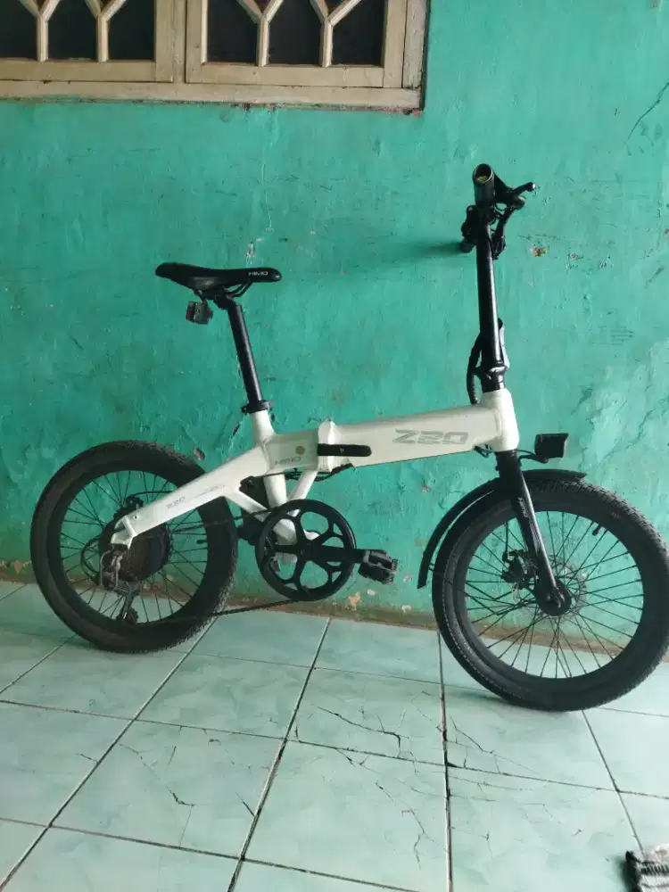 Sepeda lipat listrik himo z20