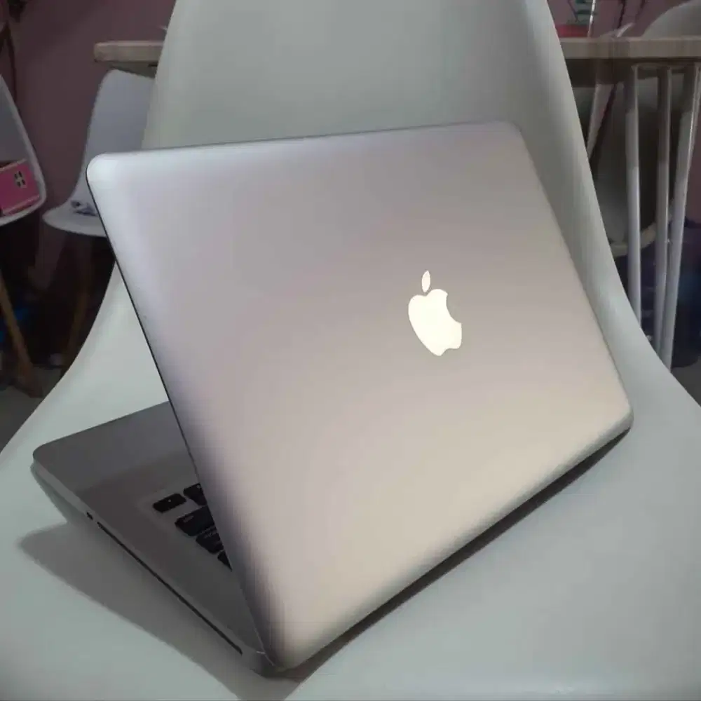 Macbook pro 13 inc mid 2012 Ram 16/ SSD 512 dan HDD 512