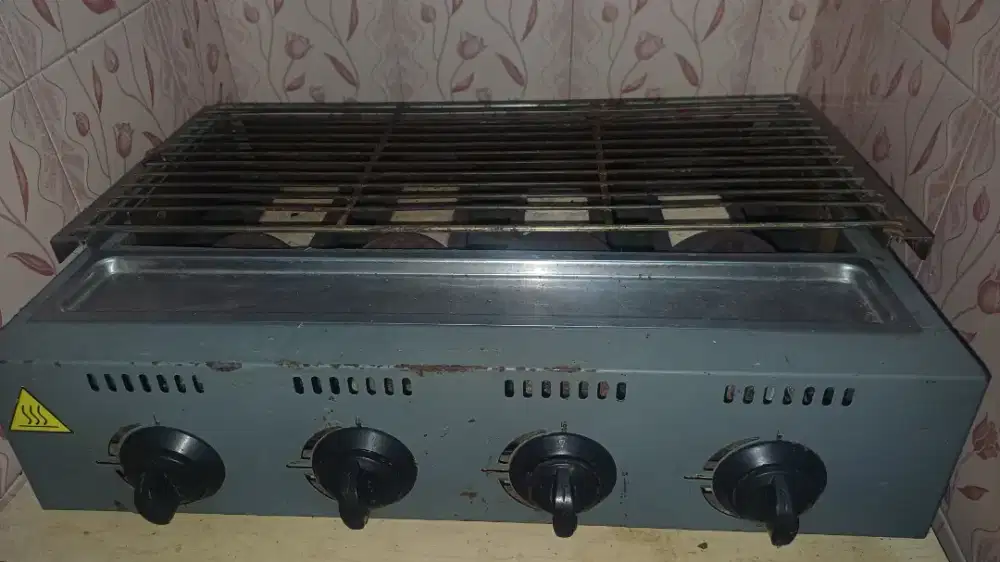 Panggangan bakaran gas