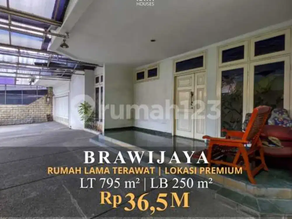 Rumah Lama di Brawijaya Lokasi Dekat Antasari
