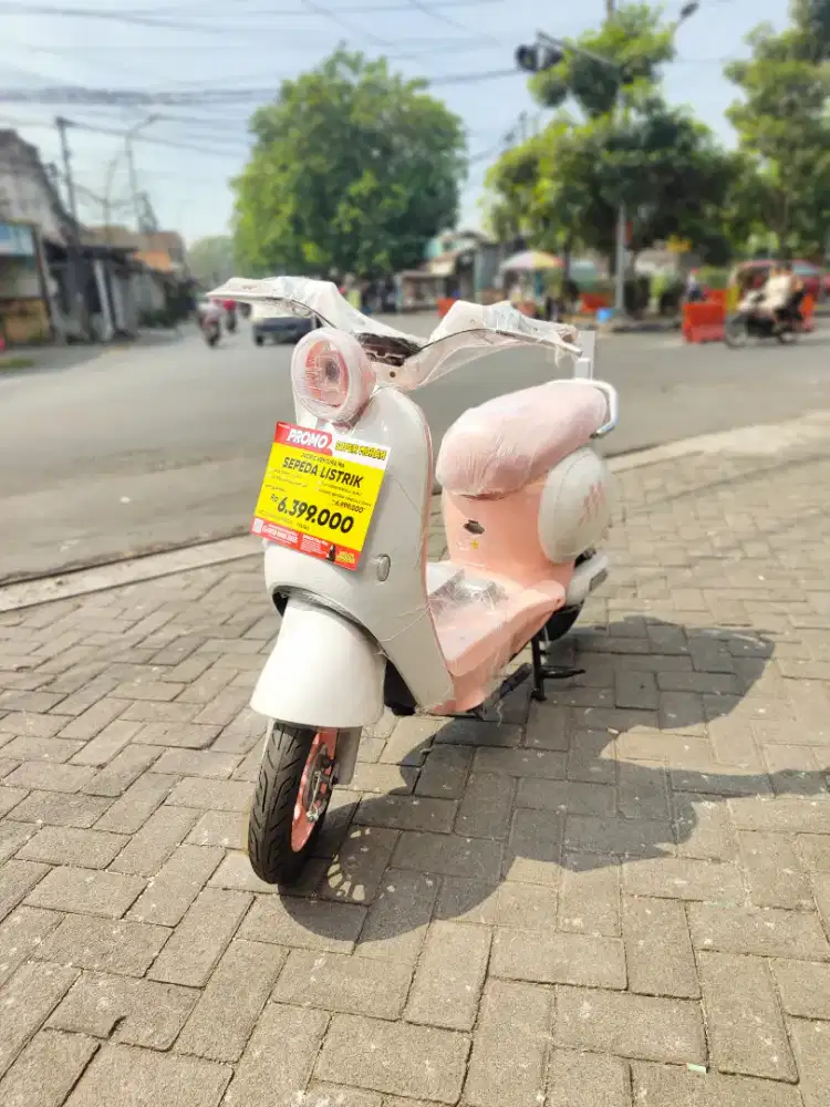 SEPEDA LISTRIK VENTURA M6 TERBARU & NYAMAN HARGA TERJANGKAU