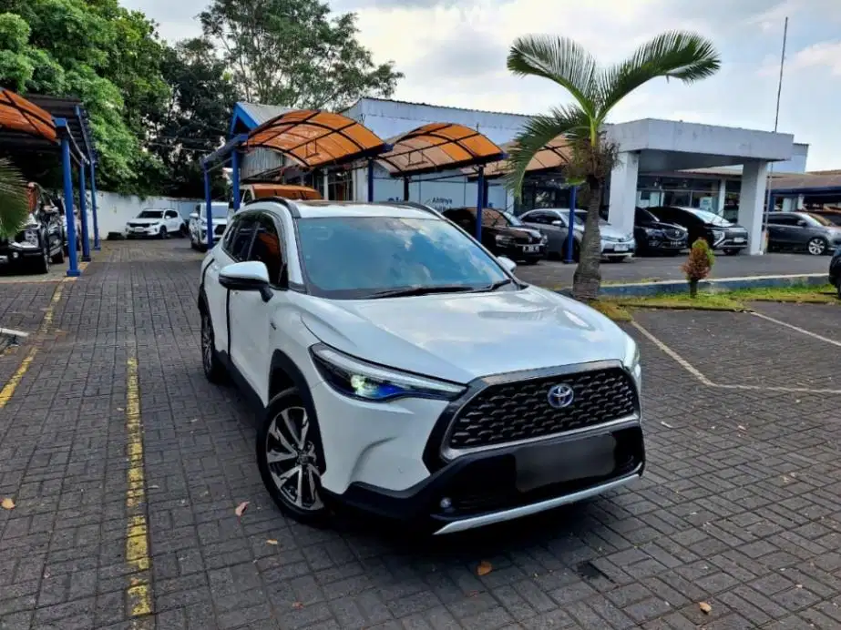 [OLXmobbi] DP MINIM - TOYOTA COROLLA 1.8 CROSS HYBRID MATIC 2022