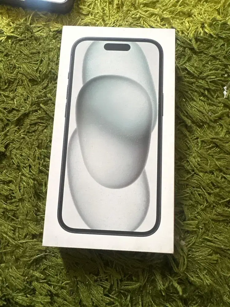 I phone 15 (128GB) hitam