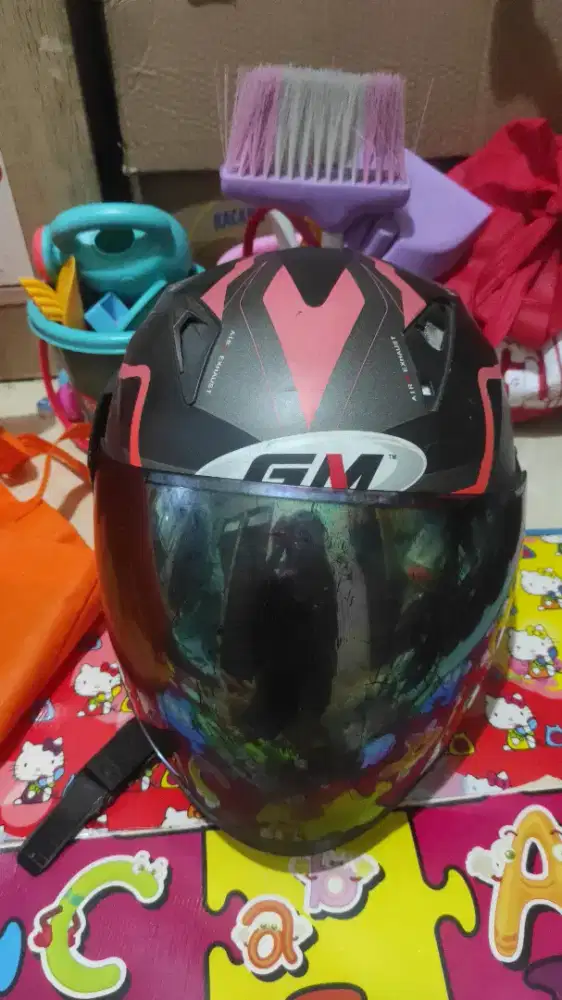 Helm GM Warna Hitam Orange