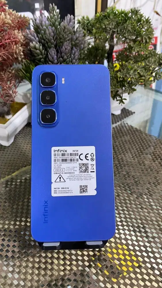 Infinix Hot 60i 8+8/256